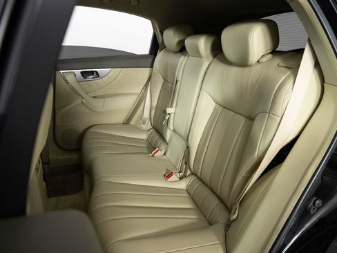 Used 2014 INFINITI QX70 AWD w/ Premium Package image 17