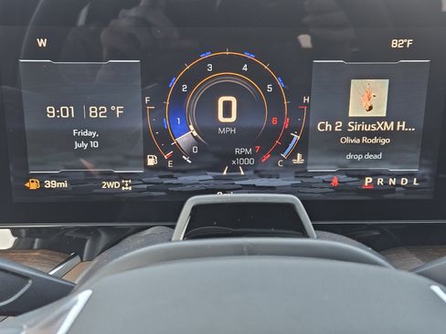 New 2026 Chevrolet Tahoe High Country AWD/4WD image 11