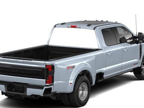 New 2026 Ford F350 4x4 Crew Cab DRW Super Duty image 3