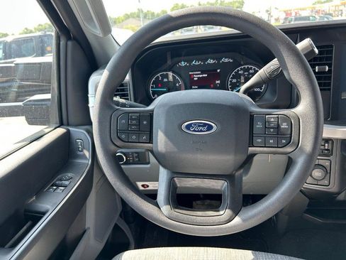 New 2024 Ford F550 4x4 Regular Cab Super Duty image 13