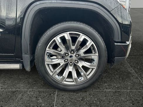 Used 2023 GMC Sierra 1500 Denali w/ Denali Reserve Package AWD/4WD image 9