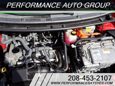 Used 2013 Toyota Prius C Two image 23