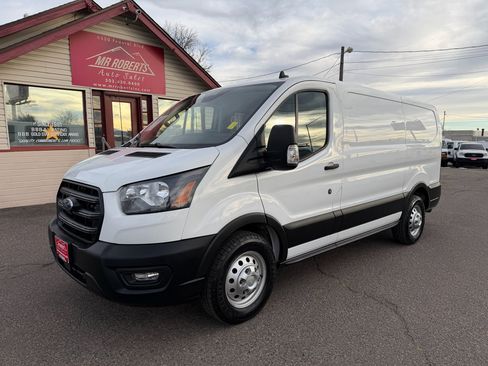 Used 2020 Ford Transit 250 Low Roof AWD image 4