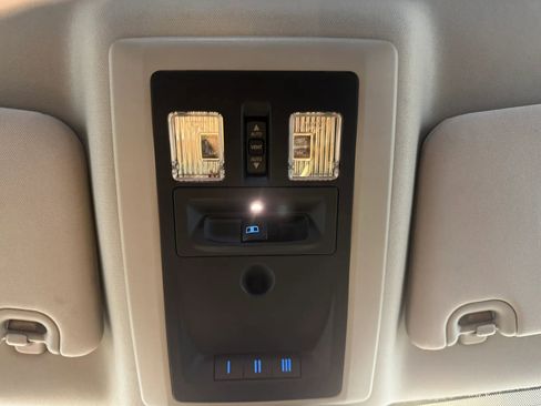 Used 2014 RAM 3500 Longhorn AWD/4WD image 26