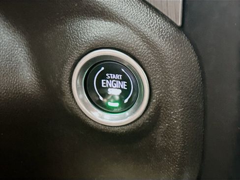 Used 2020 GMC Sierra 3500 Denali w/ Denali Ultimate Package AWD/4WD image 27