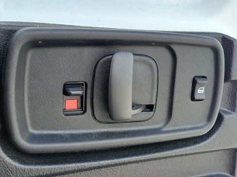 Used 2025 GMC Savana 2500 w/ Driver Convenience Package RWD image 13
