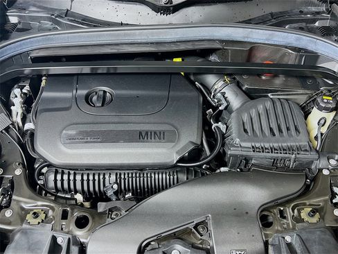 Used 2021 MINI Cooper Countryman S w/ Driver Assistance Package image 28