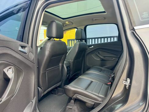 Used 2015 Ford C-MAX SEL w/ Equipment Group 302A image 11