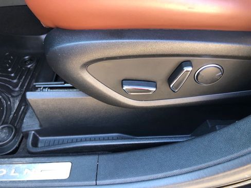 Used 2019 Lincoln Nautilus Reserve image 14