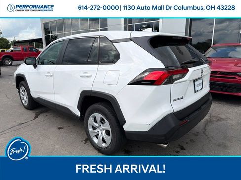 Used 2025 Toyota RAV4 LE AWD/4WD image 7