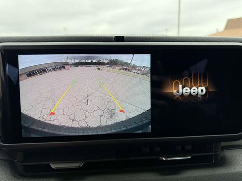 Used 2026 Jeep Wrangler Willys image 20