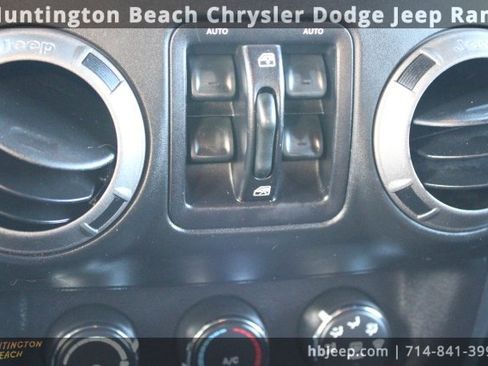 Used 2015 Jeep Wrangler Unlimited Sport w/ Quick Order Package 24S image 21