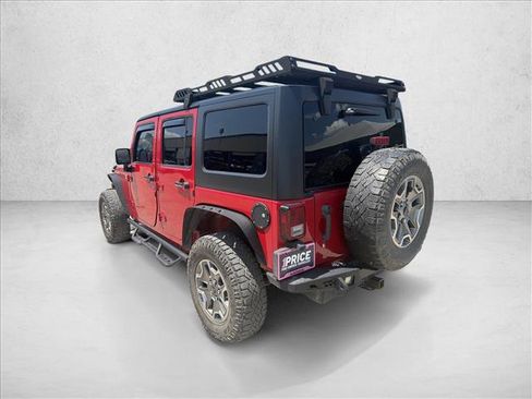 Used 2013 Jeep Wrangler Unlimited Rubicon w/ Connectivity Group AWD/4WD image 3