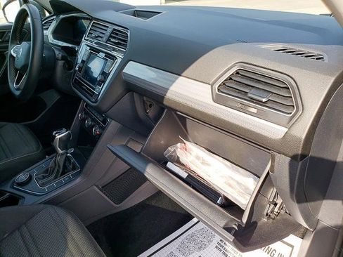 Used 2024 Volkswagen Tiguan S image 32