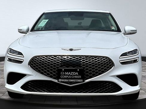 Used 2025 Genesis G70 2.5T RWD image 3