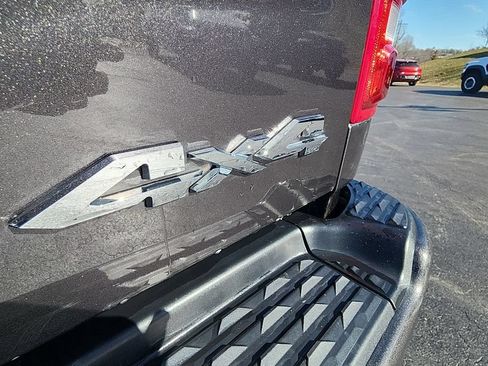Used 2024 RAM 2500 Laramie w/ Safety Group AWD/4WD image 25