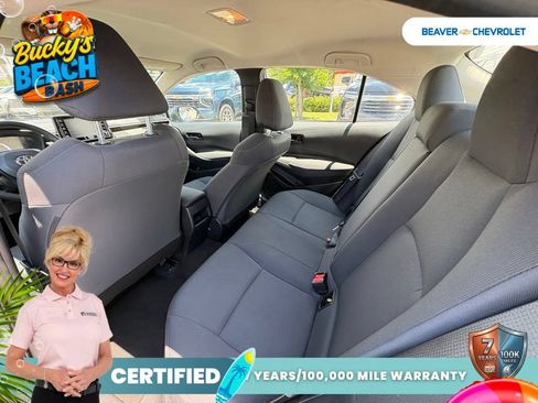 Used 2022 Toyota Corolla LE FWD image 14
