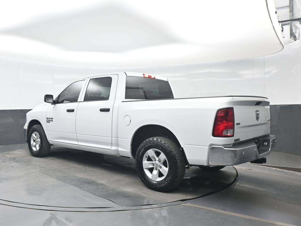 Used 2022 RAM 1500 Classic SLT w/ Electronics Group AWD/4WD image 4