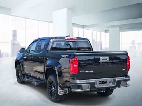 Used 2022 Chevrolet Colorado LT w/ Luxury Package AWD/4WD image 3