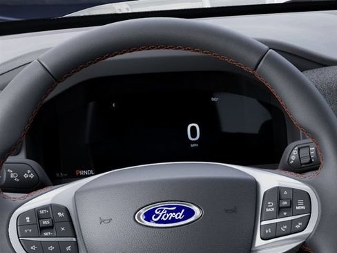 New 2027 Ford Explorer Active w/ Active Comfort Package RWD image 13