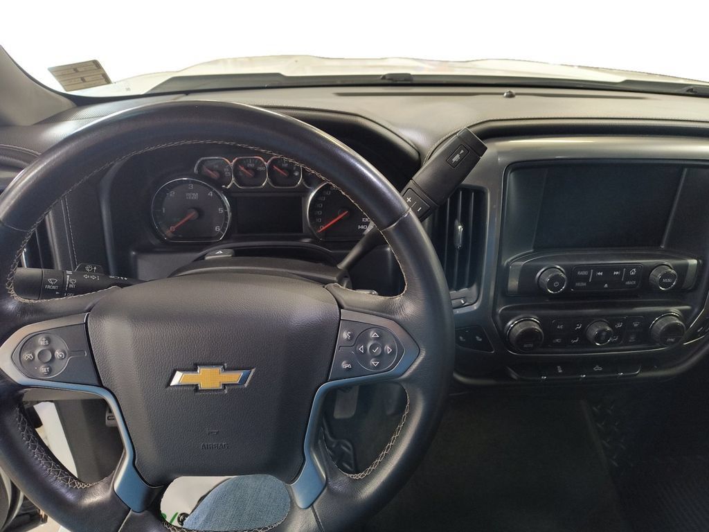 Used 2018 Chevrolet Silverado 1500 LTZ w/ Sport Package AWD/4WD image 12