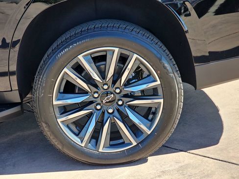 New 2026 Chevrolet Tahoe LS w/ LS Custom Edition RWD image 38