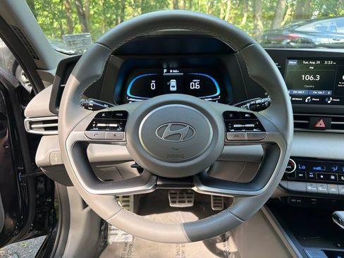 Certified 2026 Hyundai Elantra Sport FWD image 18