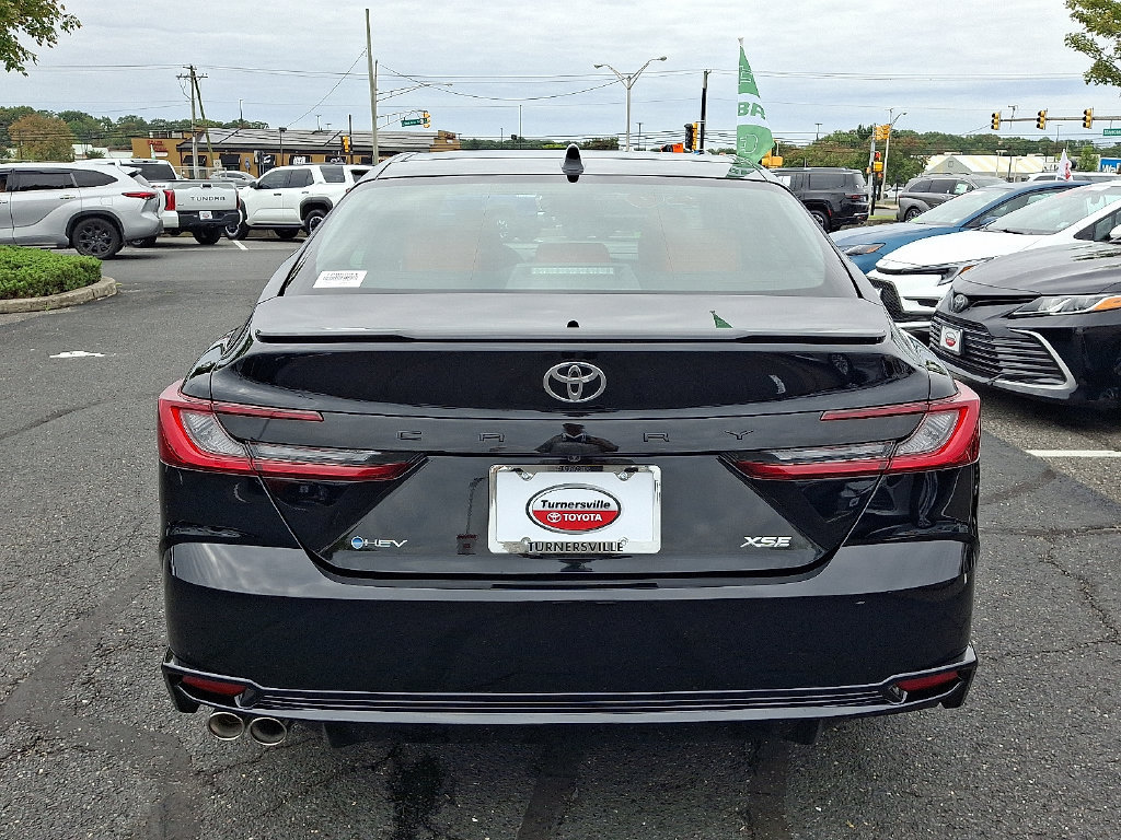 Used 2026 Toyota Camry XSE FWD image 5