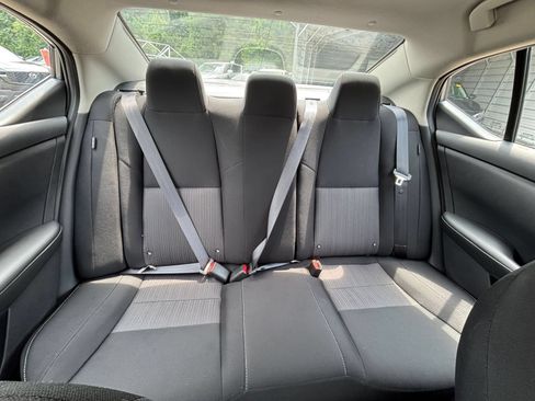Used 2025 Nissan Sentra SV FWD image 35