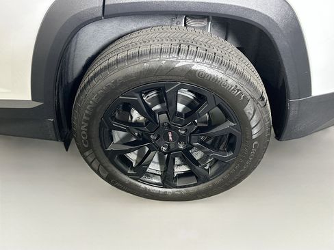 Used 2025 GMC Terrain Elevation w/ Elevation Premium Package AWD/4WD image 11