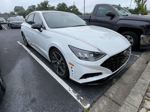 Used 2023 Hyundai Sonata SEL Plus FWD image 1