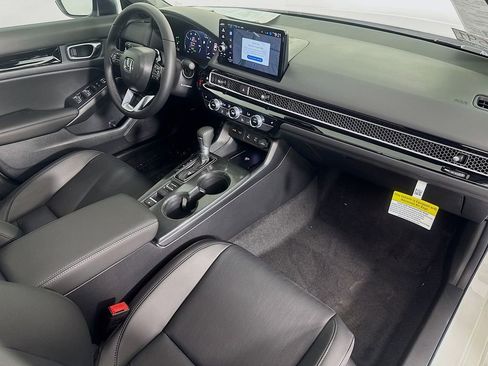 Used 2026 Honda Civic Sport Touring image 39