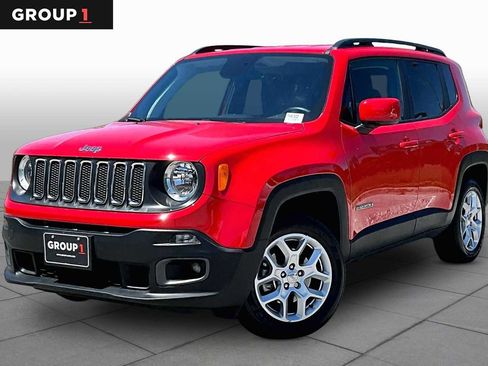 Used 2018 Jeep Renegade Latitude w/ Cold Weather Group AWD/4WD image 1