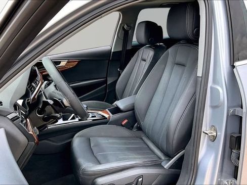 Used 2023 Audi A4 2.0T Premium w/ Convenience Package AWD/4WD image 27