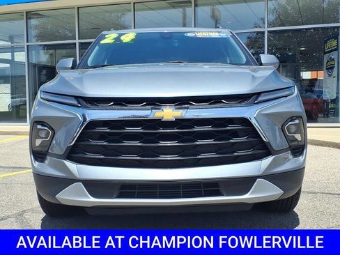 Used 2024 Chevrolet Blazer LT w/ Convenience Package AWD/4WD image 2