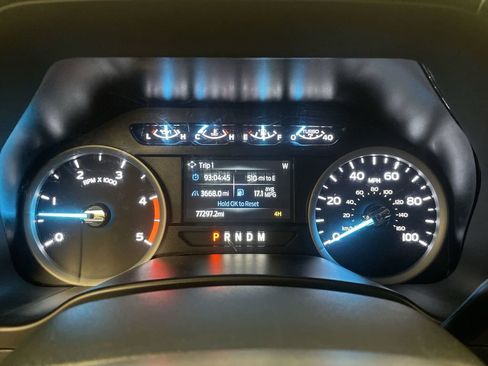 Used 2022 Ford F250 XLT w/ FX4 Off-Road Package AWD/4WD image 6