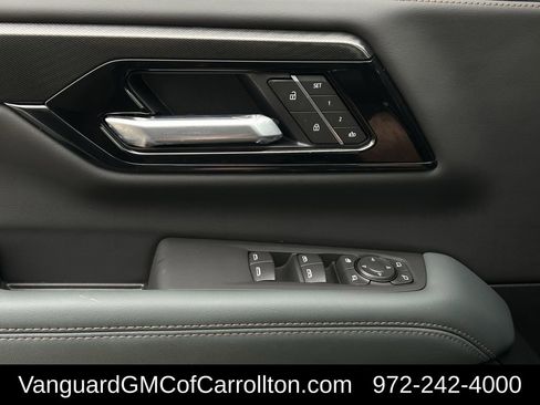 New 2026 GMC Yukon XL AT4 w/ AT4 Premium Plus Package AWD/4WD image 20