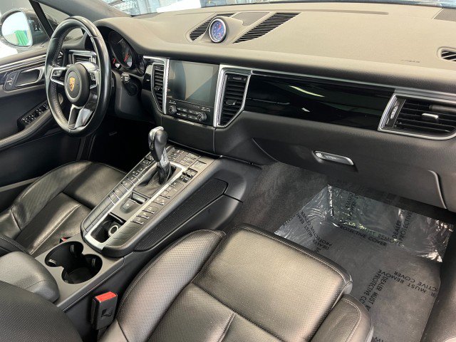 Used 2017 Porsche Macan S AWD/4WD image 14