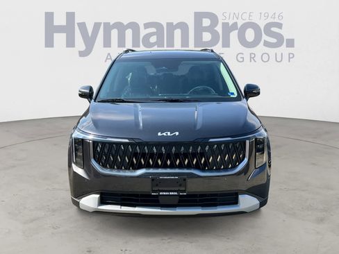 New 2026 Kia Carnival EX image 9