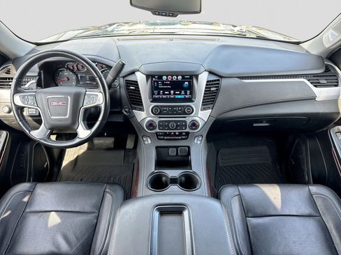 Used 2020 GMC Yukon SLT w/ HD Trailering Package AWD/4WD image 18