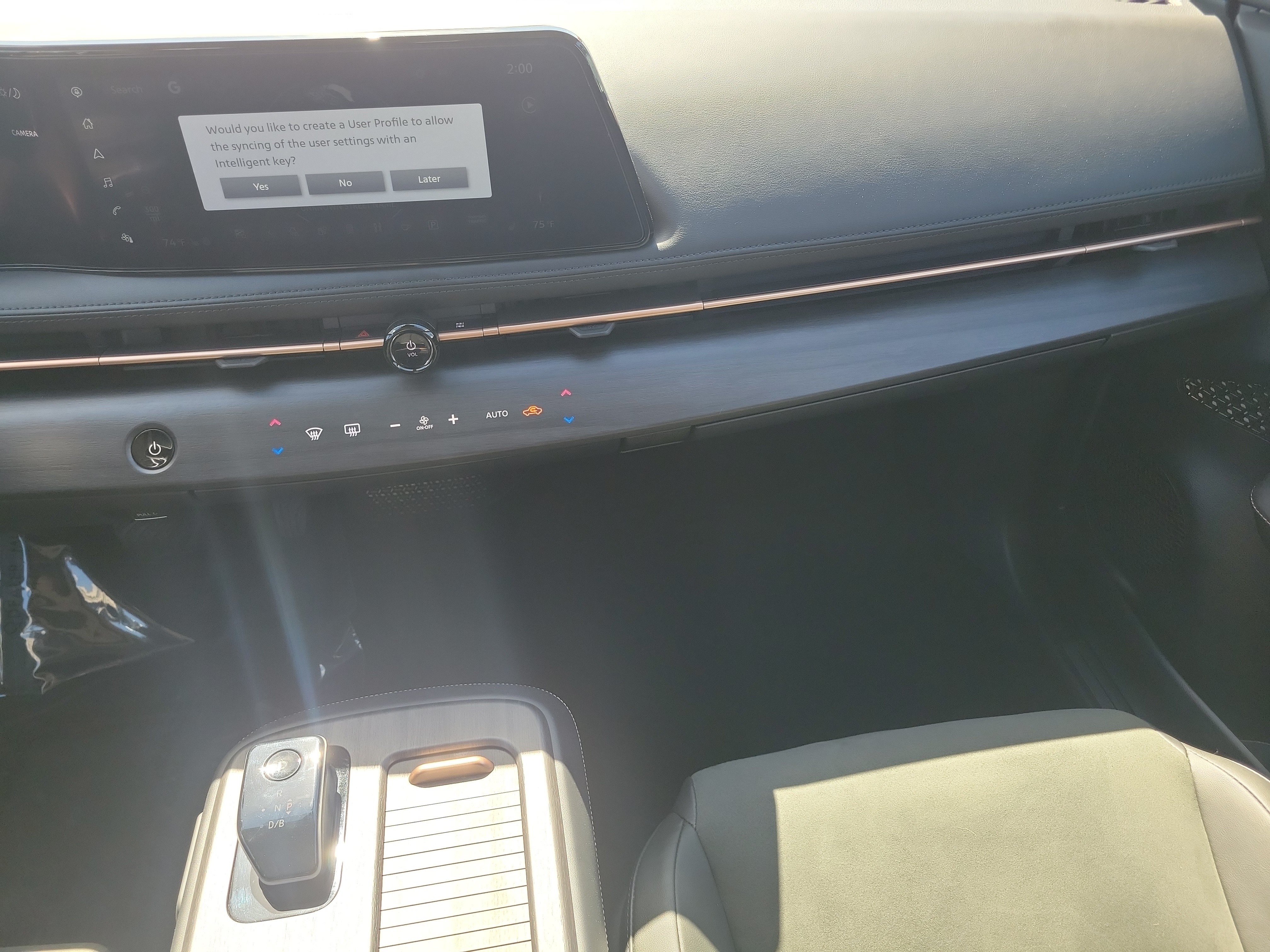 Used 2024 Nissan Ariya AWD image 19