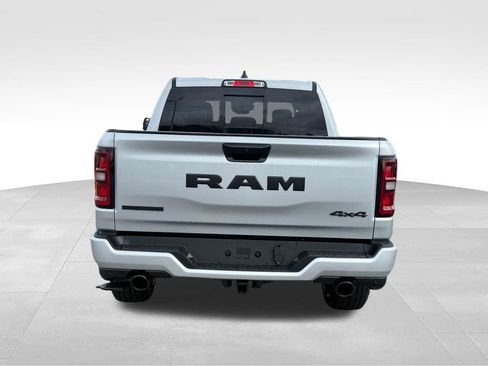 New 2026 RAM 1500 Big Horn AWD/4WD image 5