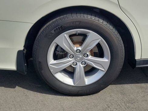 Used 2019 Honda Odyssey EX-L image 6