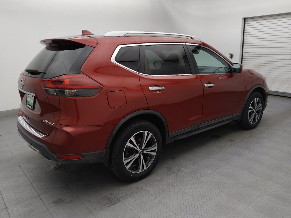 Used 2019 Nissan Rogue SV w/ Sun & Sound Touring Package AWD/4WD image 10