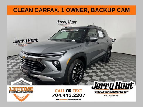 Used 2025 Chevrolet TrailBlazer LT AWD/4WD image 1