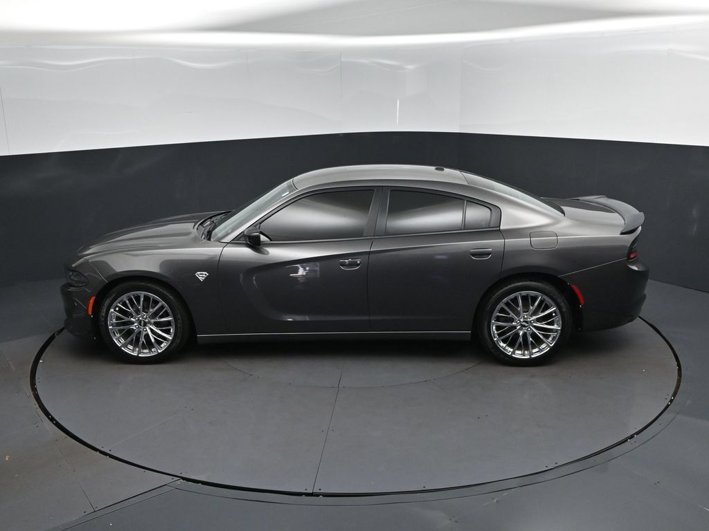 Used 2020 Dodge Charger SXT w/ Blacktop Package RWD image 32