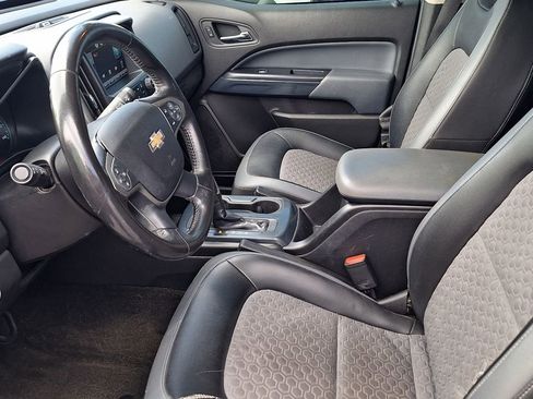 Used 2015 Chevrolet Colorado Z71 w/ LPO, Gearon Bar Package image 10