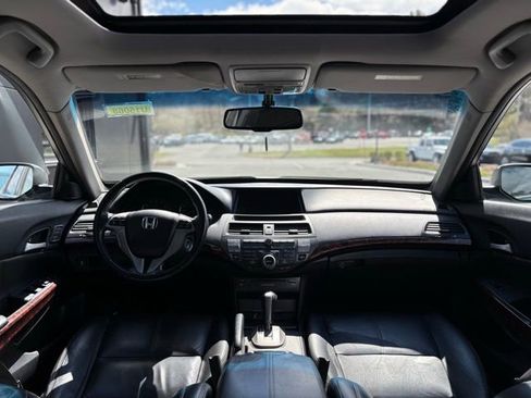 Used 2010 Honda Crosstour EX-L image 25