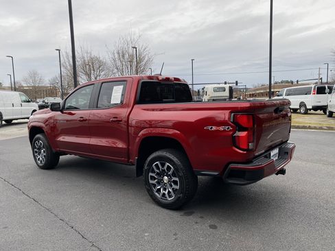 Used 2023 Chevrolet Colorado LT w/ LT Convenience Package III image 7