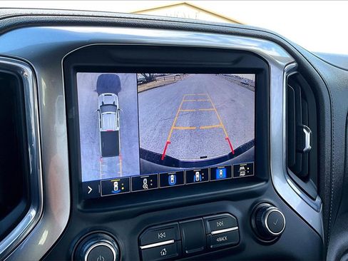 Used 2020 Chevrolet Silverado 3500 LTZ w/ LTZ Premium Package image 18